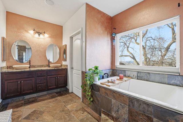 5512 Butte View Ct, Rocklin, CA 95765