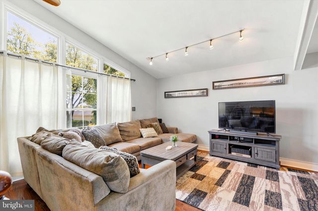56 RED ROWAN LN, Plymouth Meeting, PA 19462