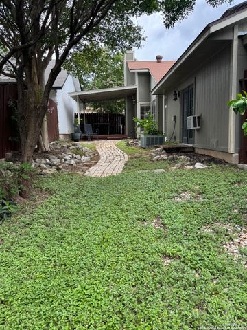 12130 Lemon Blossom, San Antonio, TX 78247