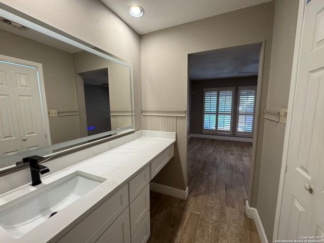 12130 Lemon Blossom, San Antonio, TX 78247