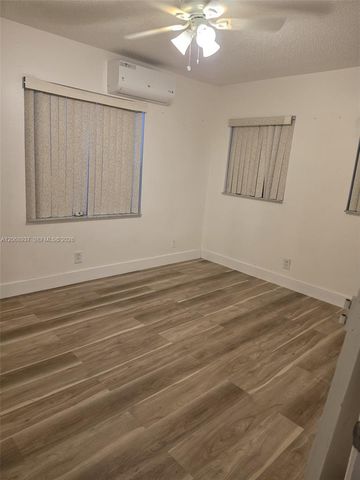 9165 SW 18th Street 1, Boca Raton, FL 33428