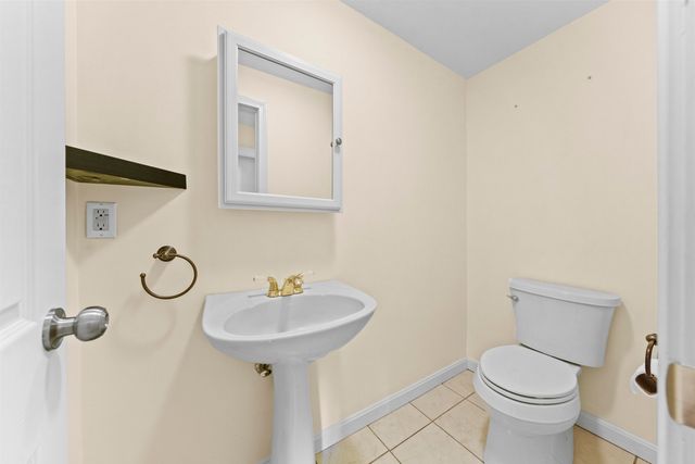 57A Dale Road, Hooksett, NH 03106