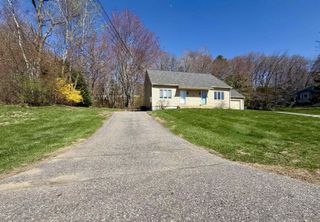 57A Dale Road, Hooksett, NH 03106