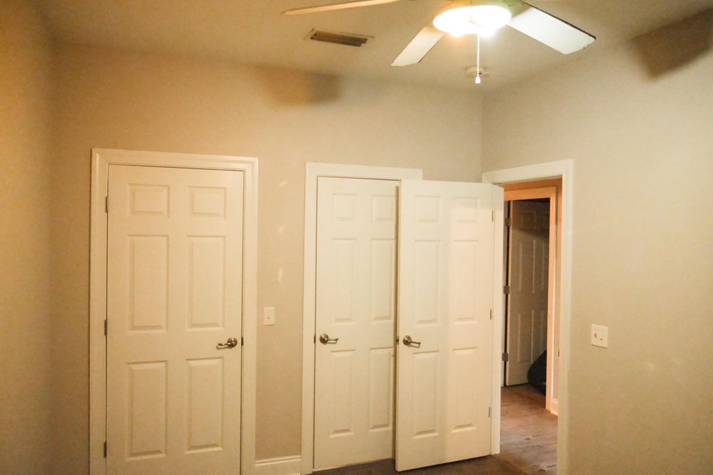 Image 6 of property listing at 110 Village Lane, Freeport, FL 32439