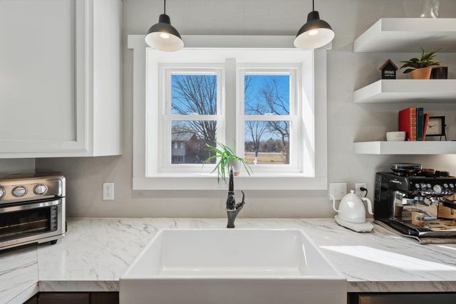 69 Hart Road, Sun Prairie, WI 53590