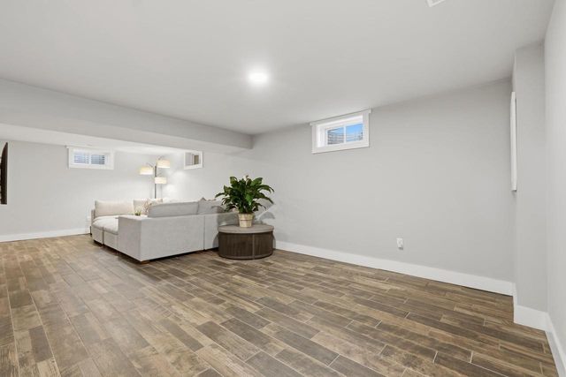 69 Hart Road, Sun Prairie, WI 53590