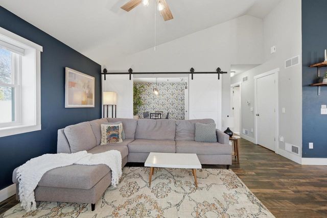 69 Hart Road, Sun Prairie, WI 53590