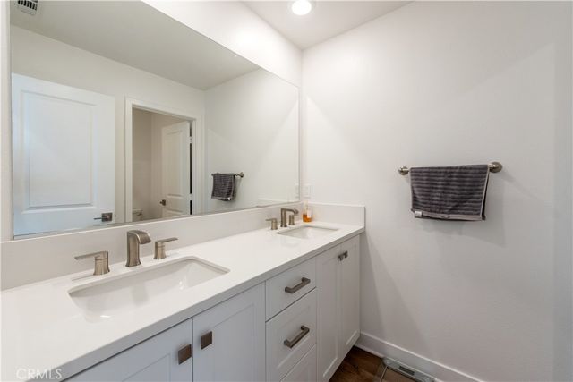 106 Culture, Irvine, CA 92618