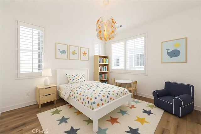 106 Culture, Irvine, CA 92618