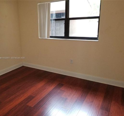 9983 S Nob Hill Ct ., Sunrise, FL 33351