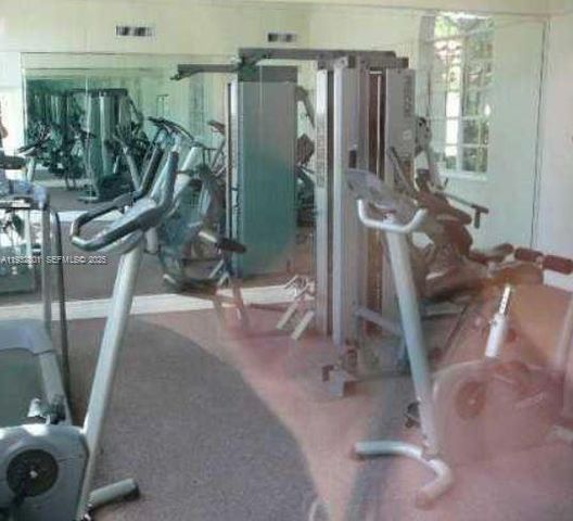 9983 S Nob Hill Ct ., Sunrise, FL 33351