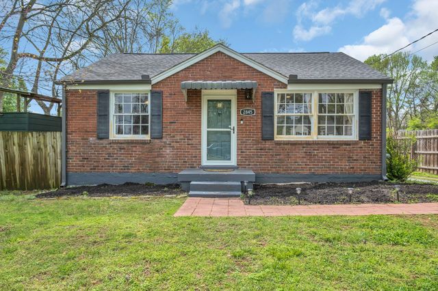 2845 Colonial Cir, Nashville, TN 37214