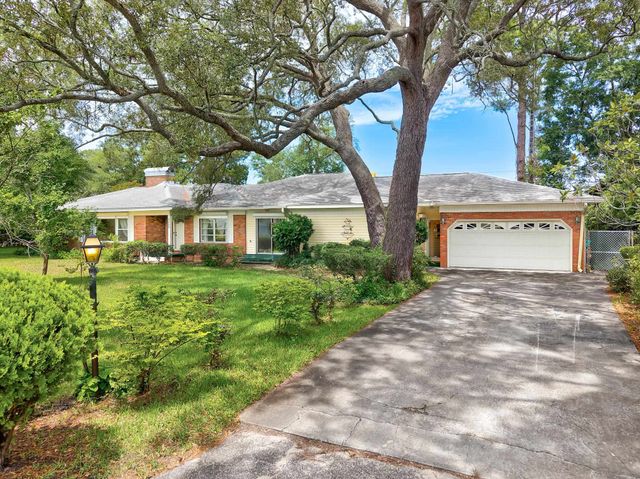 4000 Poinsett St., North Myrtle Beach, SC 29582