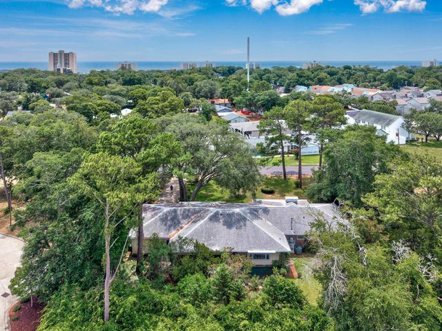 4000 Poinsett St., North Myrtle Beach, SC 29582
