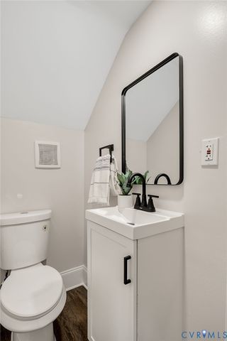 2126 Rhudy St, Richmond, VA 23222