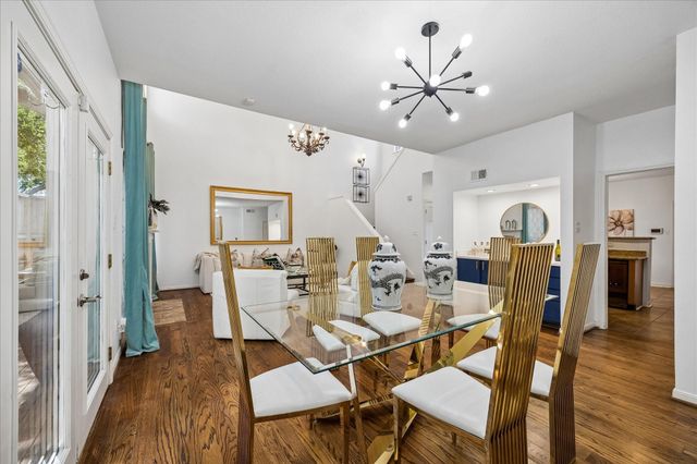 2555 Bering Drive 1, Houston, TX 77057