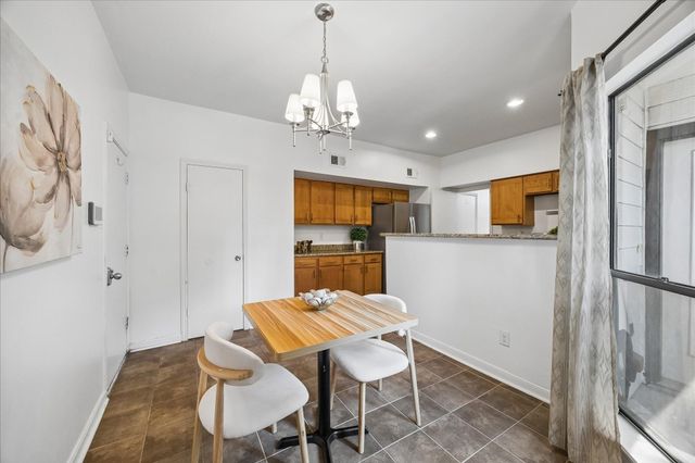 2555 Bering Drive 1, Houston, TX 77057
