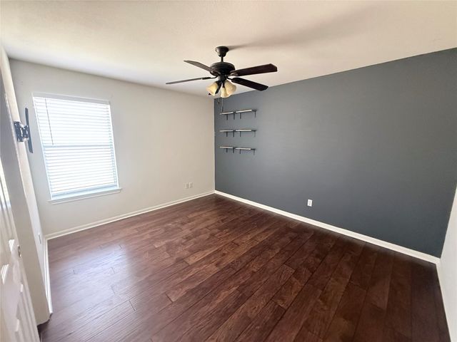 428 River Crossing TRL, Round Rock, TX 78665