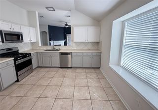 428 River Crossing TRL, Round Rock, TX 78665