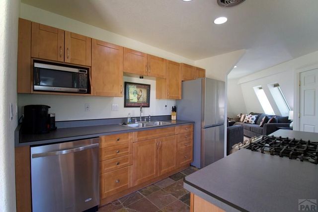 22010 Steffi Dr, Aguilar, CO 81020