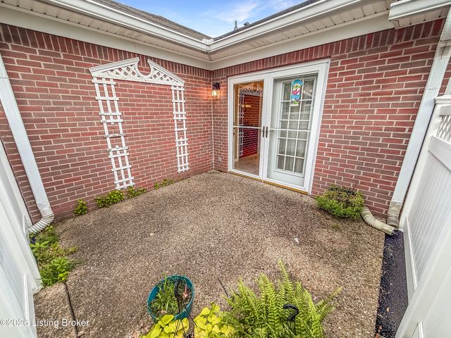 9602 Cornell Dr, Louisville, KY 40291