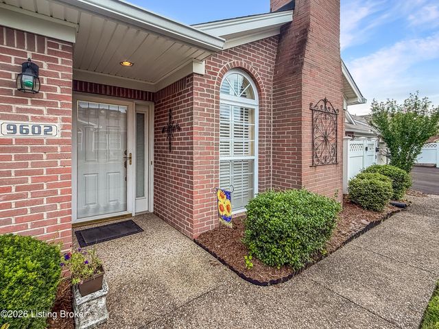 9602 Cornell Dr, Louisville, KY 40291