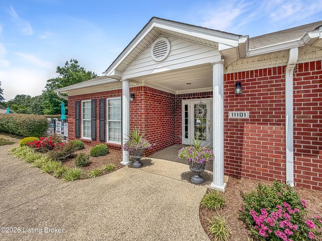 9602 Cornell Dr, Louisville, KY 40291