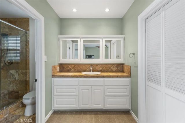 5849 E Gossamer, Long Beach, CA 90808