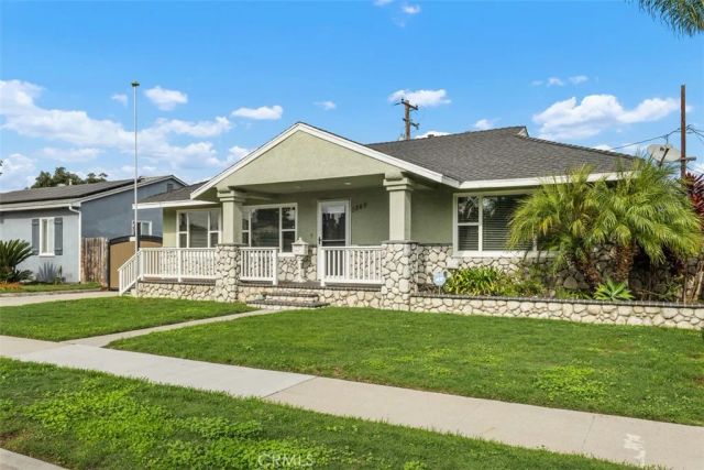 5849 E Gossamer, Long Beach, CA 90808