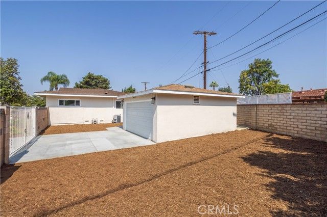 20341 Schoenborn, Winnetka (los Angeles), CA 91306