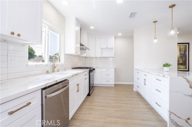 20341 Schoenborn, Winnetka (los Angeles), CA 91306