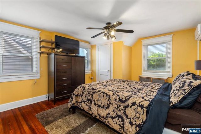 87 W Forest Avenue, Teaneck, NJ 07666