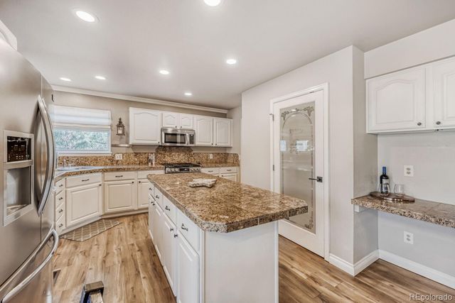 607 Huntington Place, Highlands Ranch, CO 80126