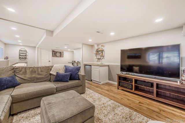 607 Huntington Place, Highlands Ranch, CO 80126