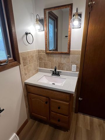 703 S 3rd Street, Ellendale, MN 56026