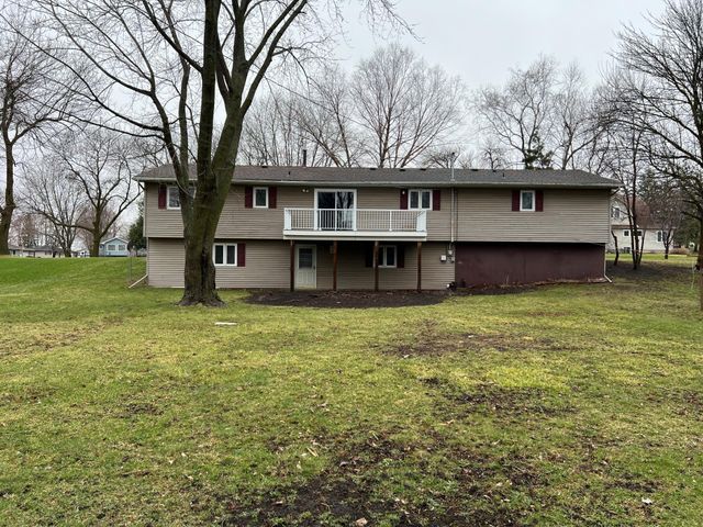 703 S 3rd Street, Ellendale, MN 56026