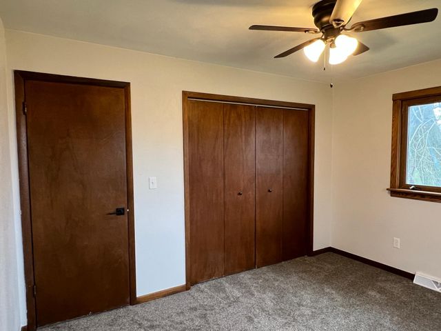 703 S 3rd Street, Ellendale, MN 56026