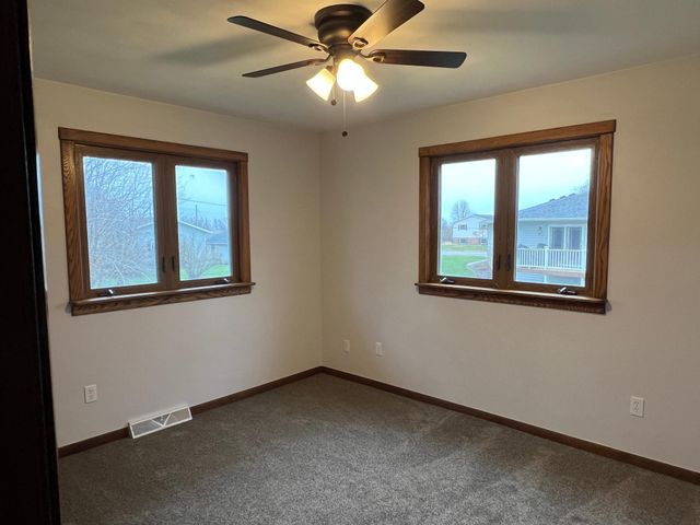 703 S 3rd Street, Ellendale, MN 56026