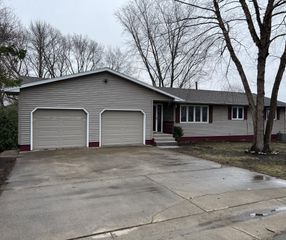 703 S 3rd Street, Ellendale, MN 56026