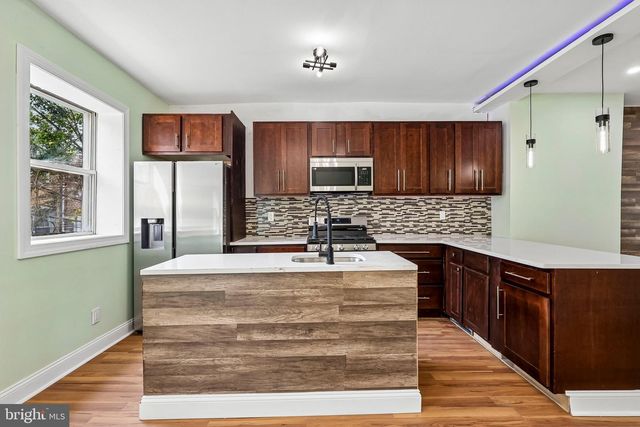 1031 S ITHAN ST, Philadelphia, PA 19143