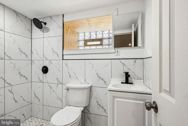 1031 S ITHAN ST, Philadelphia, PA 19143