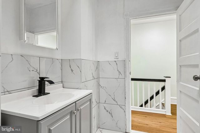 1031 S ITHAN ST, Philadelphia, PA 19143