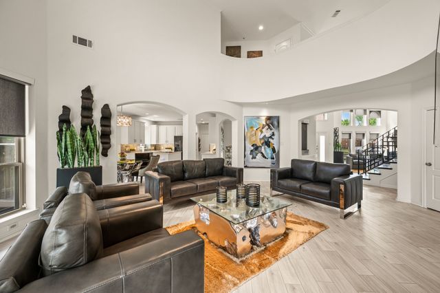 3645 Cottonwood Springs Drive, The Colony, TX 75056