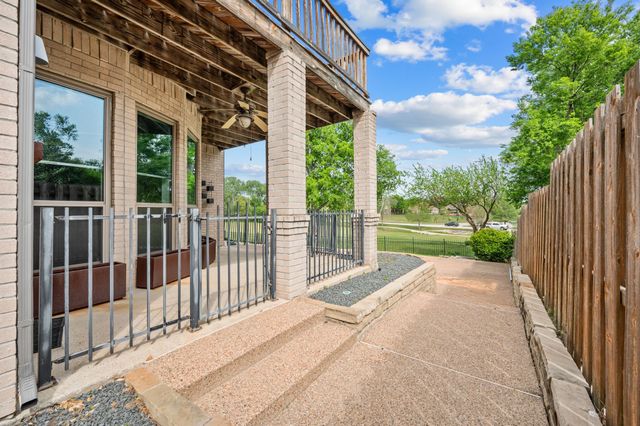 3645 Cottonwood Springs Drive, The Colony, TX 75056