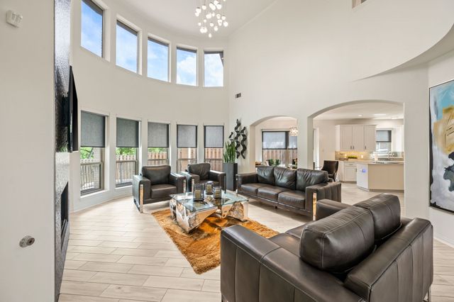 3645 Cottonwood Springs Drive, The Colony, TX 75056