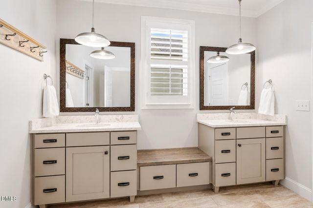 430 Old Piedmont Circle, Chapel Hill, NC 27516