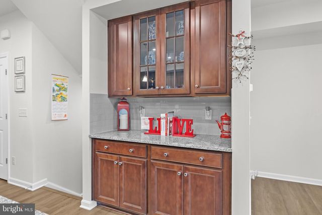 13018 JESSICA GROVE PL, Woodbridge, VA 22192
