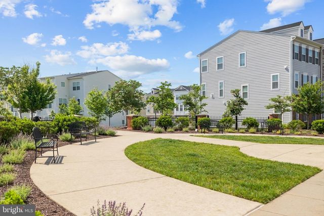 13018 JESSICA GROVE PL, Woodbridge, VA 22192