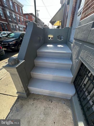 1505 MORRIS ST, Philadelphia, PA 19145