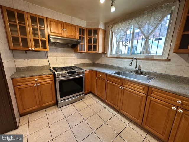 1505 MORRIS ST, Philadelphia, PA 19145